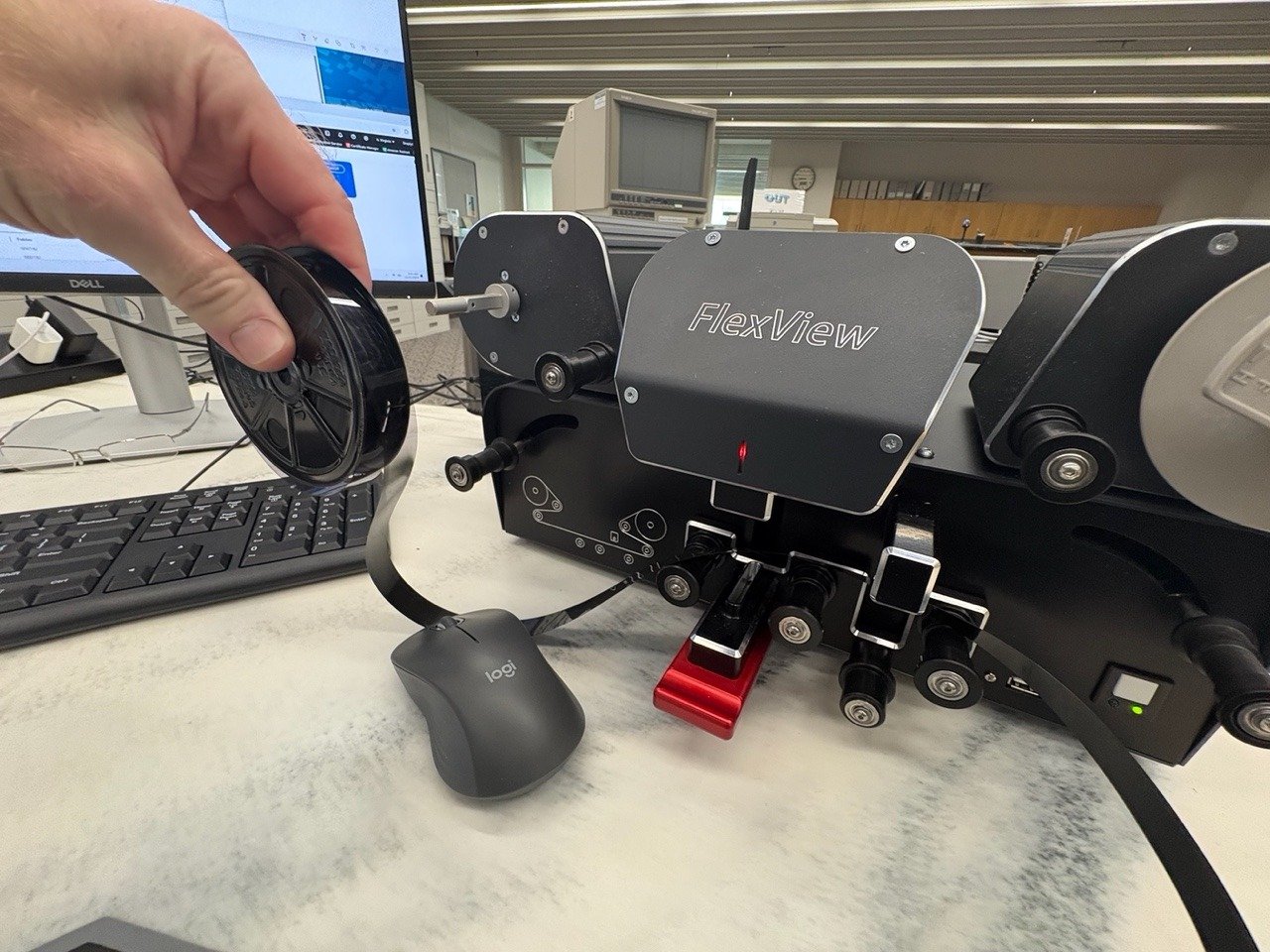 Microfilm scanner